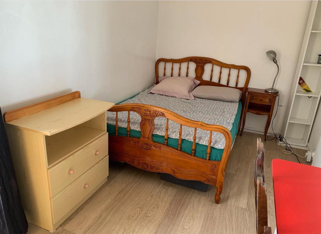 Une Chambre Simple Confortable Avec Acces Direct Aeroport D'奥利 外观 照片